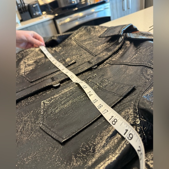 Faux cuir fake leather glossy black jacket - Picture 14 of 14